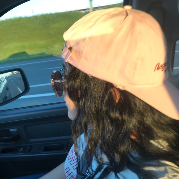 Meet your Posher, Julie - Picture 1 of 1